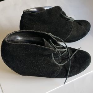 Dolce Vita black suede booties size 9